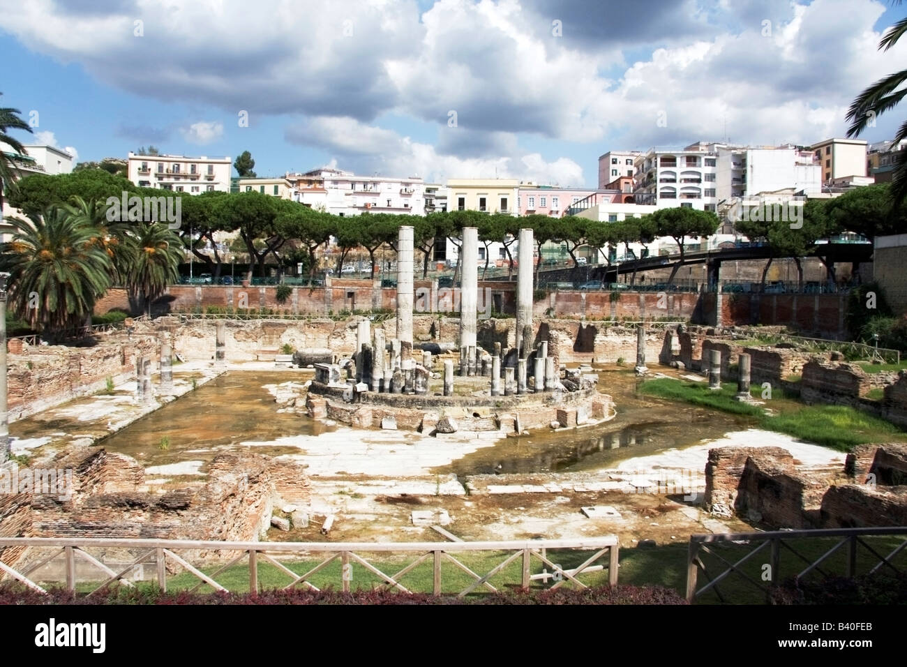 Seraphide römischen Tempel (Macellum) Tempel Pozzuoli, Puteoli, Neapel, Kampanien Stockfoto