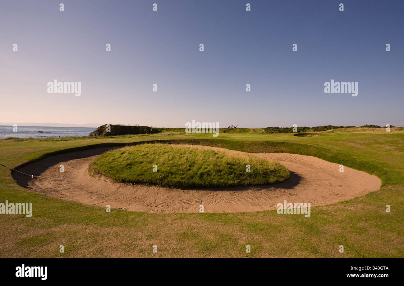 Fairway-Bunker am 10. Fairway und grün auf Turnberry Ailsa Golfplatz Ayrshire, Schottland Course von Open Championship verwendet Stockfoto