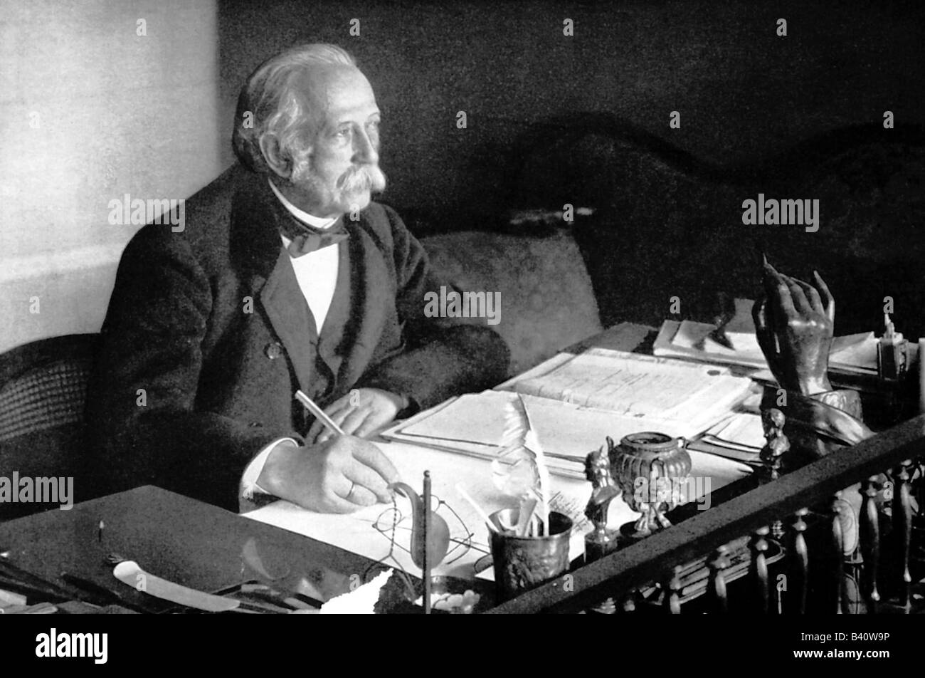 Fontane, Theodor, 30.12.1819 - 20.9.1898, deutscher Autor/Schriftsteller, Dichter, halbe Länge, auf dem Schreibtisch sitzen, 19. Jahrhundert, Stockfoto