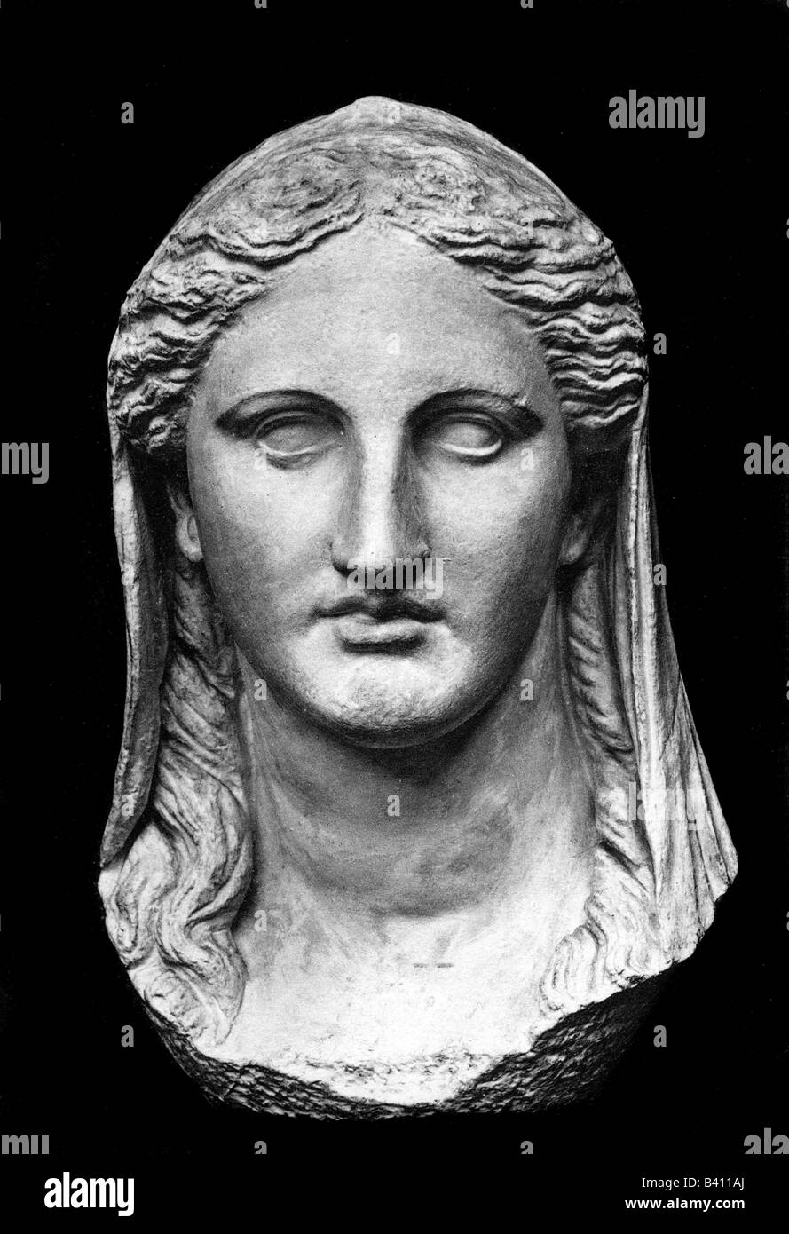 Demeter, griechische Körnergöttin und Fruchtbarkeit, alte Büste, Stockfoto