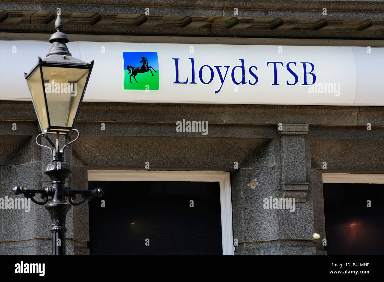 Lloyds Bank, Zeichen, Logos, Black Horse, antik, alte Straßenlaterne, Stockfoto
