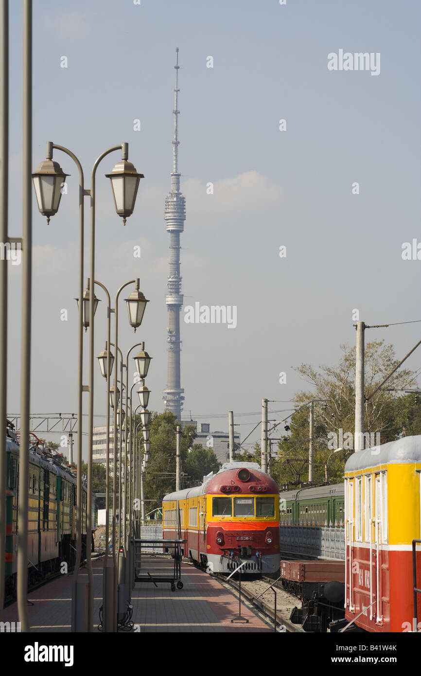 Vorortbahn D1 Russland, elektrische Eisenbahn stati Stockfoto