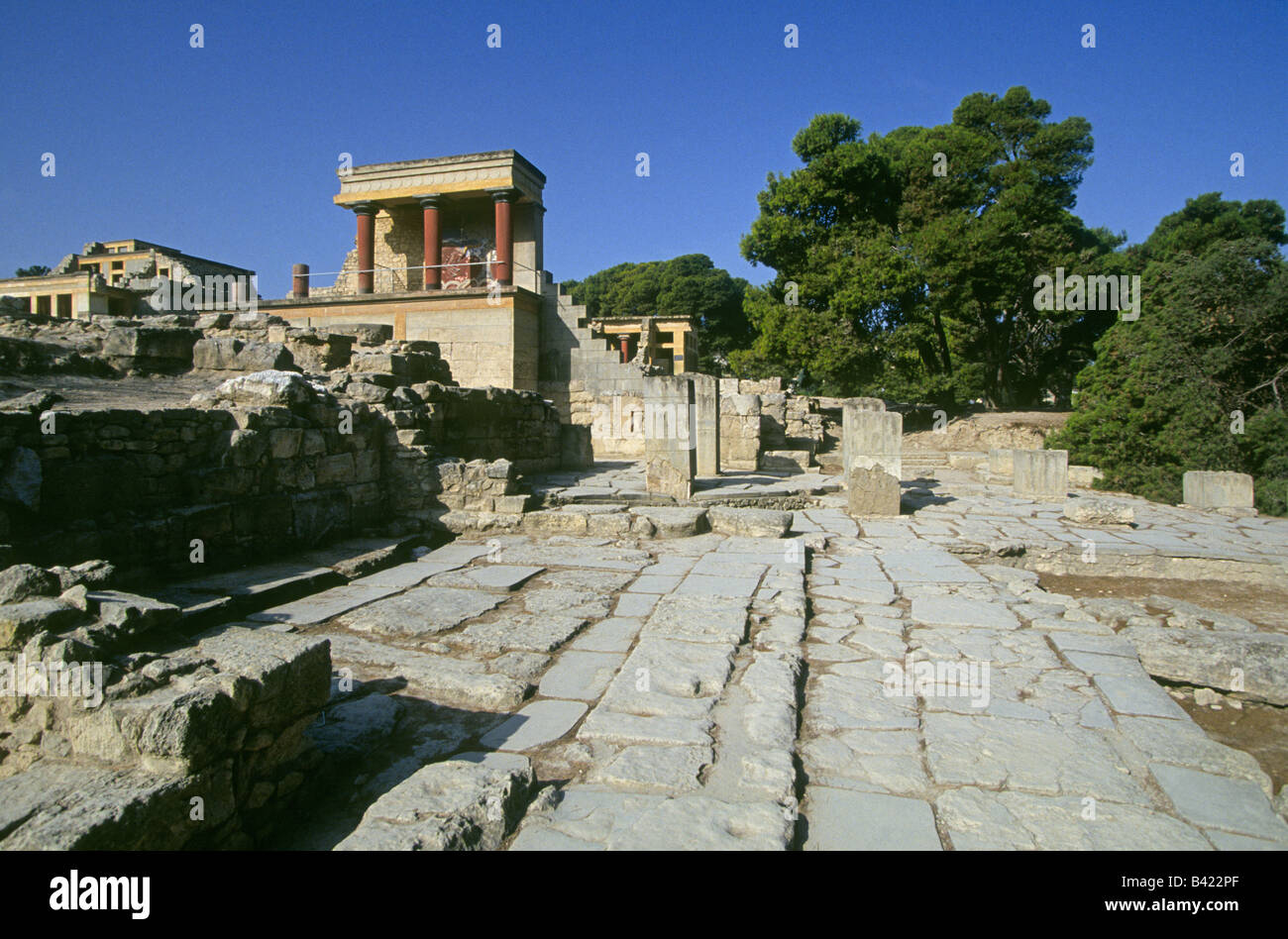 Der minoische Palast von Knossos in der Nähe der Stadt von Heraklion auf Kreta im Überblick Stockfoto