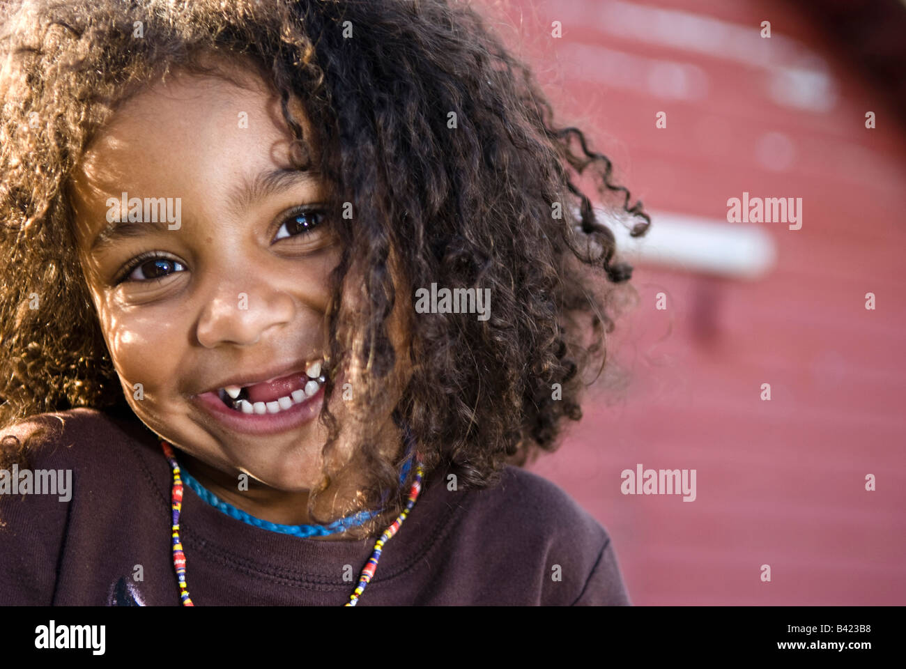 4 Jahre alte afroamerikanische Mädchen Stockfoto