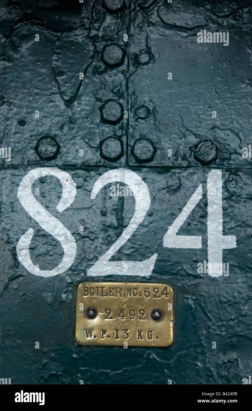 Cockpit Interieur zeigt Nummernschild der Dampfmaschine Stockfoto