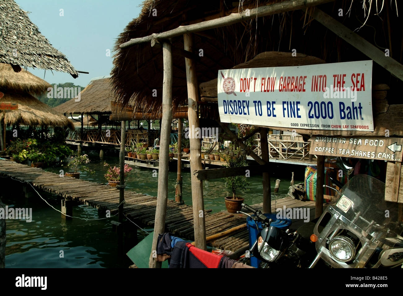 Englisch anmelden Ban Bang Bao, Ko Chang, Thailand Stockfoto