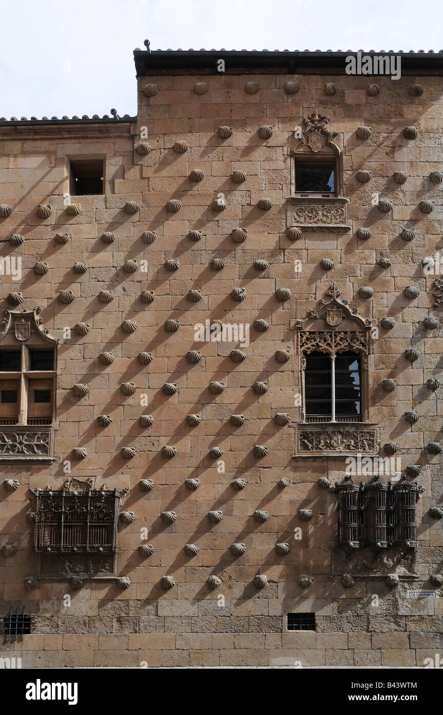 Haus der Muscheln Casa de Las Conchas Salamanca Spanien gebaut im Jahre 1514 für Königin Isabella Stockfoto
