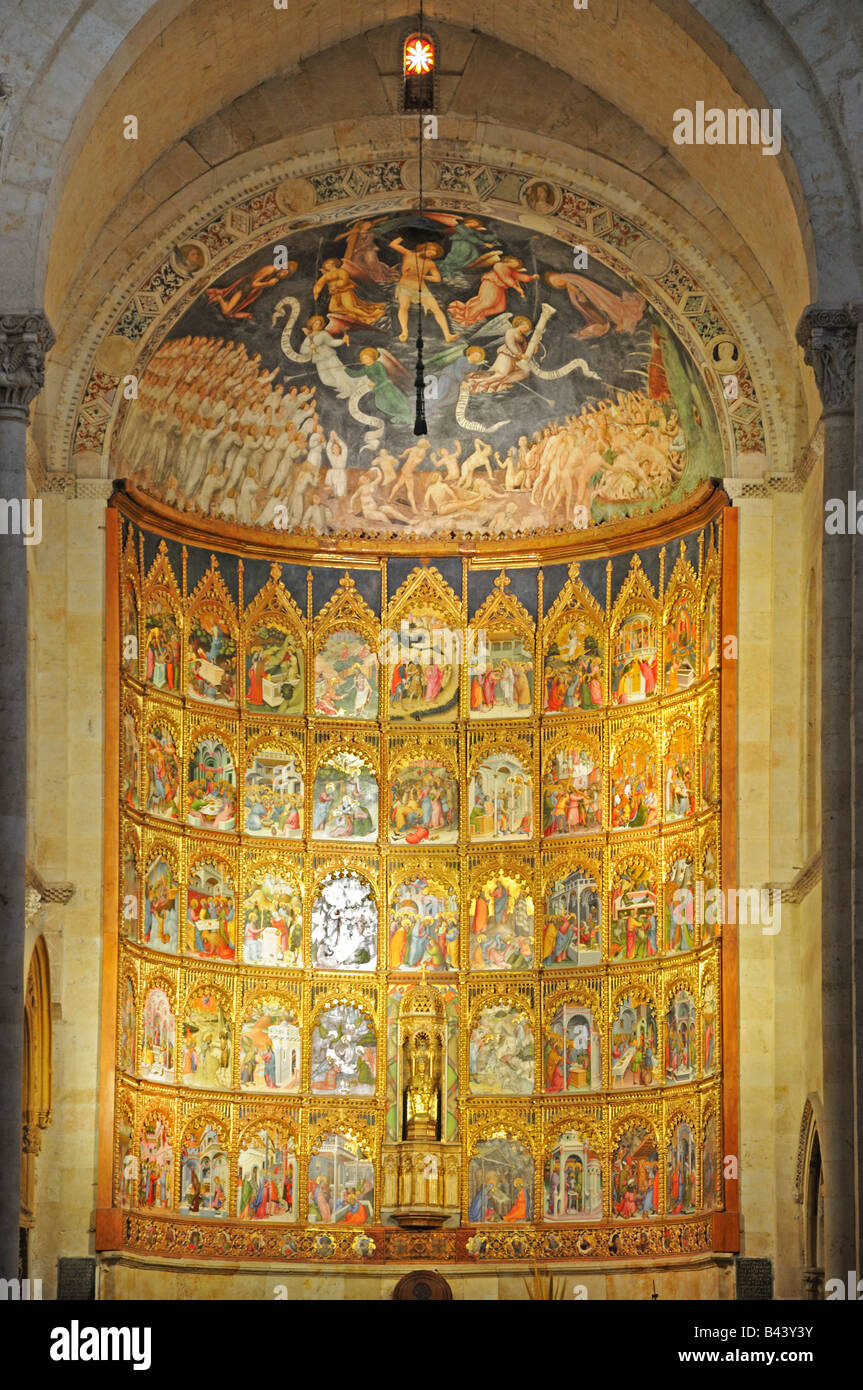 Hochaltar 15C gotischen Altarbild und Tresor alte Kathedrale CATEDRAL Salamanca Spanien Stockfoto