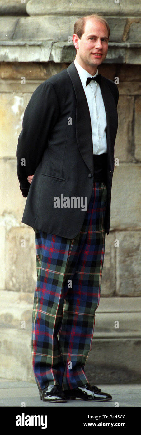 Seine königliche Hoheit Prinz Edward Ankunft im Holyroodhouse im Juni 1999 Konzertbesuch im Palast von Holyrood House Stockfoto