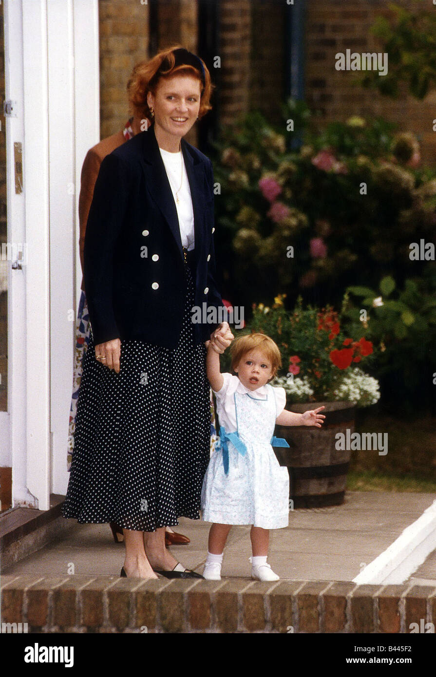 Prinzessin Eugenie September 1991 gesehen, gehen mit ihrer Mutter Sarah Ferguson Stockfoto