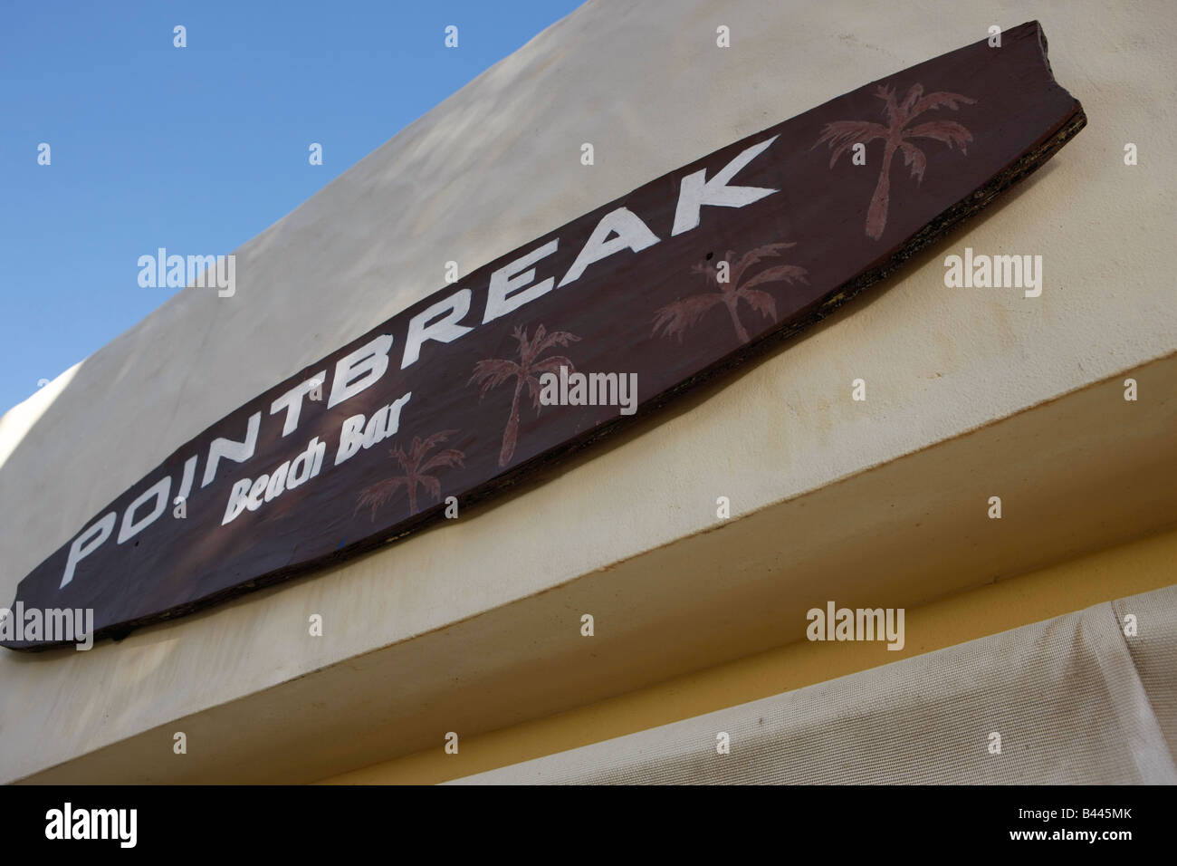Punkt-Pause-Beach-Bar im Kite Beach Hotel in der Dominikanischen Republik Stockfoto