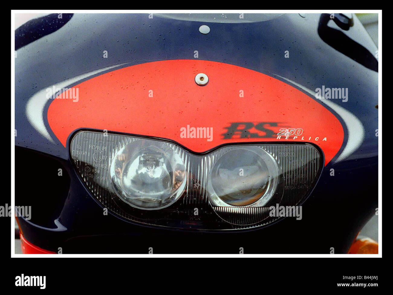 RS 25 Replica-Motorrad-April 2000-logo Stockfoto