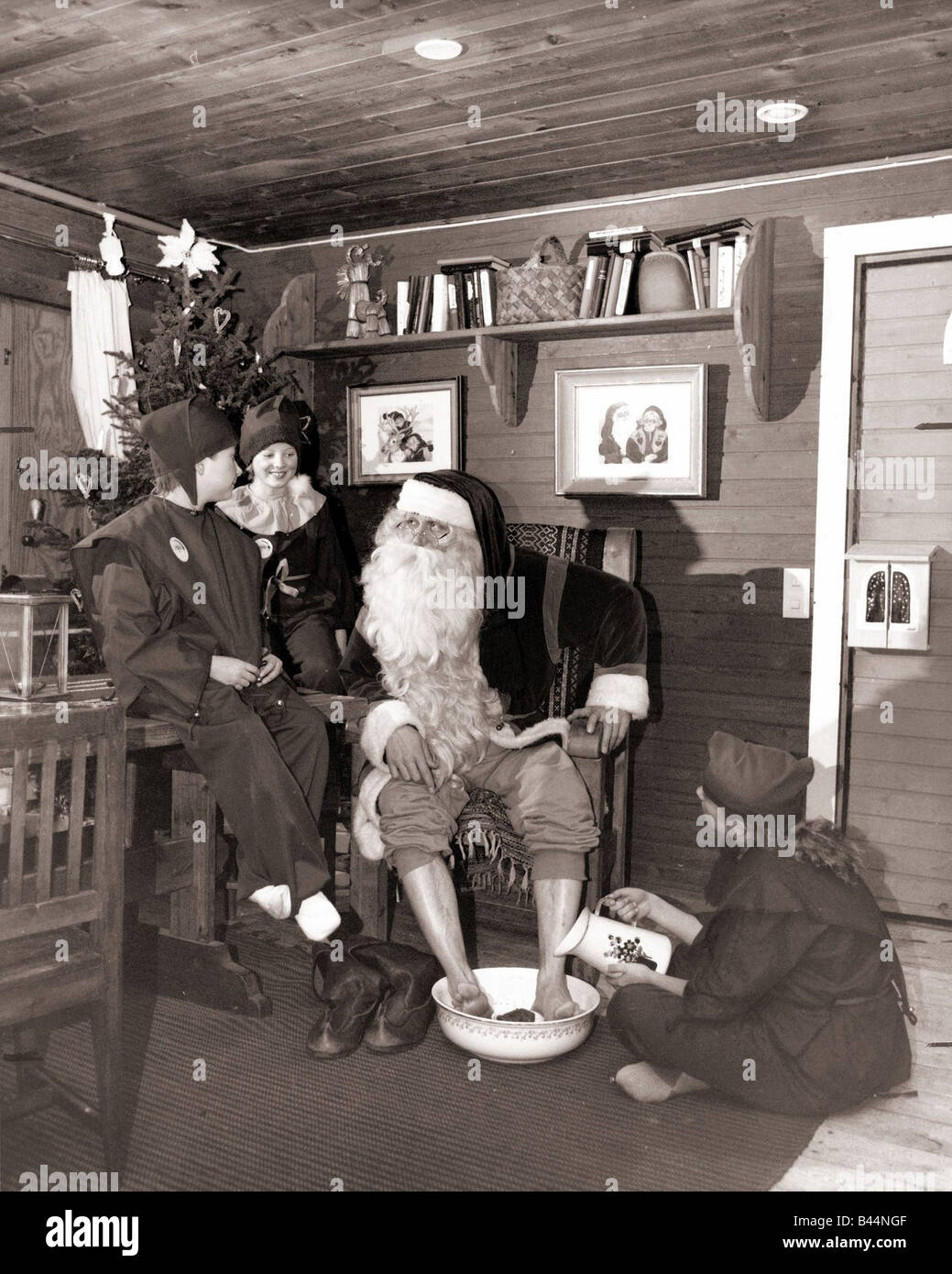 Vater Weihnachten Dezember 1991 Vater Weihnachtsmann Xmas Weihnachten 1990 Mirrorpix lokale Beschriftung Christmasgreetings Stockfoto