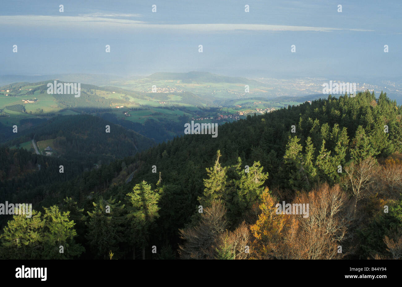 Blick vom Berg Schauinsland Schwarzwald Baden-Württemberg Deutschland Stockfoto