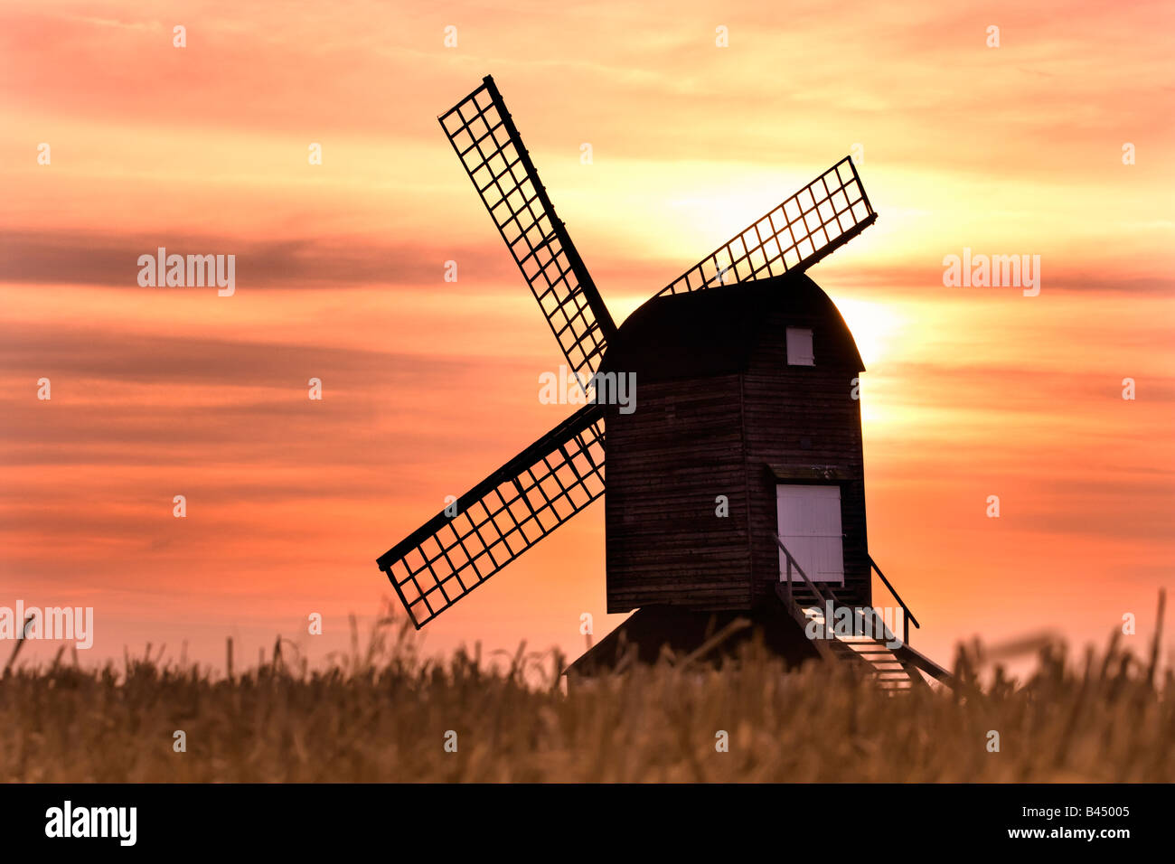 Pitstone post Windmühle aus dem Jahre 1627 - die älteste in Großbritannien Stockfoto