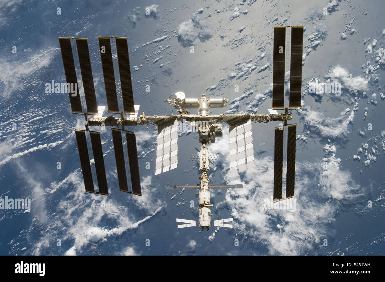 Internationale Raumstation-STS-124 und Erde 11. Juni 2008 Stockfoto