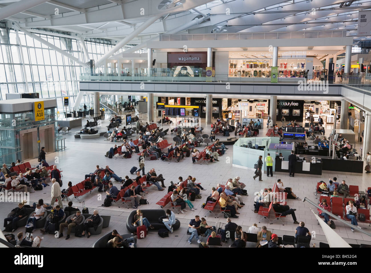 Flughafen London Heathrow Abflug British Airways www.alamy.de