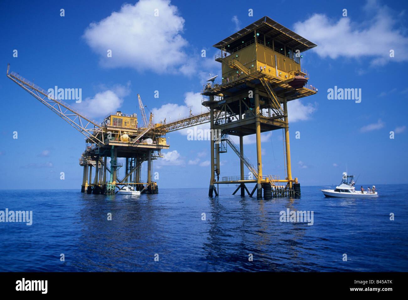 Ölplattformen im Golf von Mexiko USA Stockfoto