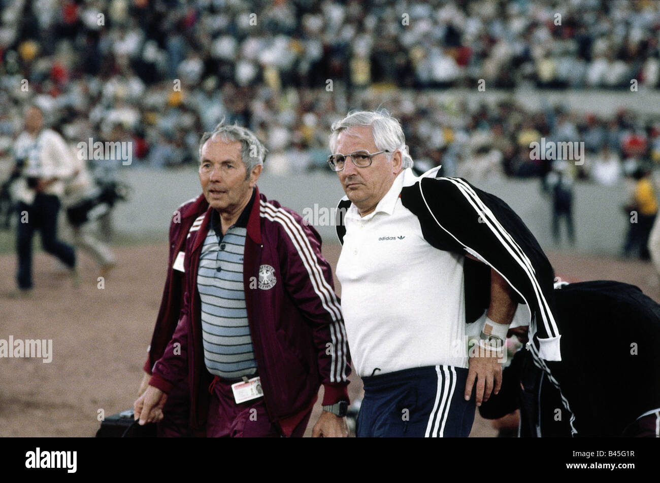 Sport/Sport, Fußball, Fußball, Weltmeisterschaft, Fußball, Fußball, Fußball-Weltmeisterschaft, Fußball-Weltmeisterschaft, Argentinien gegen Deutschland (2:1) in Montevideo-Uruguay, 1-1-1981, Stockfoto