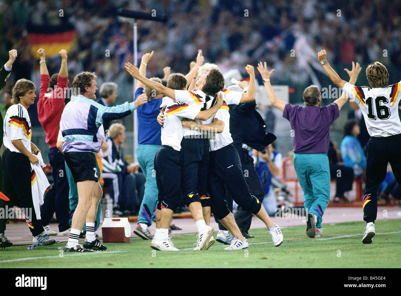 Sport/Sport, Fußball, Fußball, Weltmeisterschaft 1990, Endrunde, Finale, Deutschland gegen Argentinien, (1:0) in Rom, Italien, 8.7.1990, Spiel, historisch, historisch, 20. Jahrhundert, Menschen, 1990er Jahre, Stockfoto