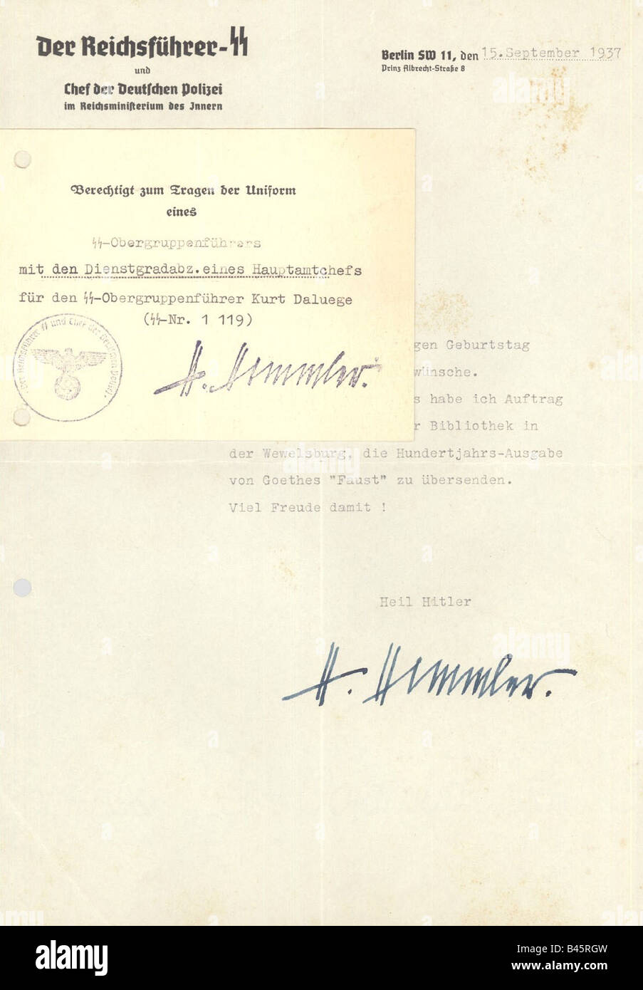 Daluege, Kurt, 15.9.1897 - 23.10.1946, deutscher Politiker (NSDAP), Chef der deutschen Uniformierten Polizei 1936 - 1943, Dokumente, Erlaubnis zum tragen der Uniform des SS-Oberstgruppenführers 1942, Glückwunsch zum Geburtstag von Heinrich Himmler 15.9.1937, SS-Oberstgruppenführer, Schutzstaffel, 20. Jahrhundert, Drittes Reich, Stockfoto