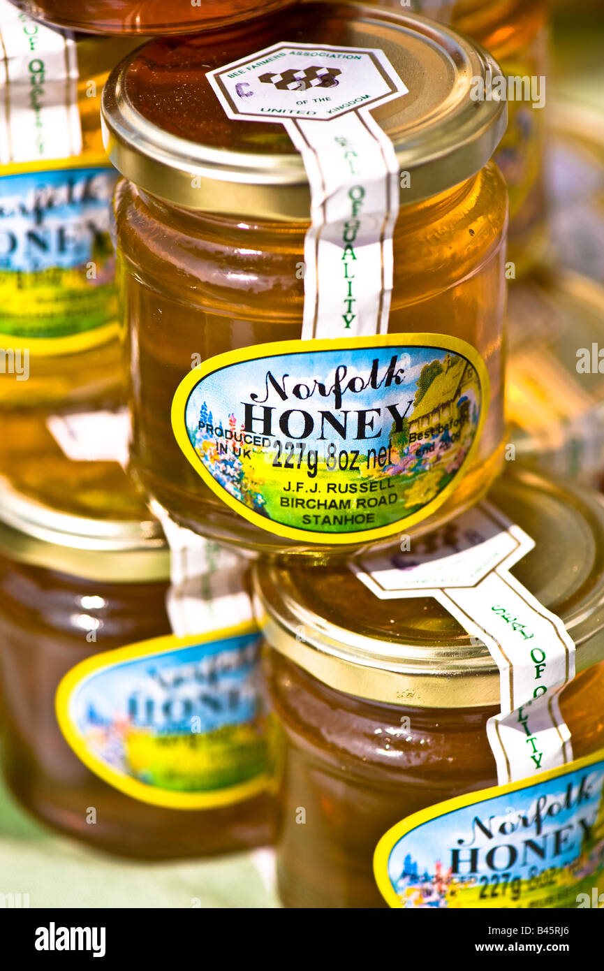 Norfolk Honig zum Verkauf an Bauern Markt W3 London Vereinigtes Königreich Stockfoto