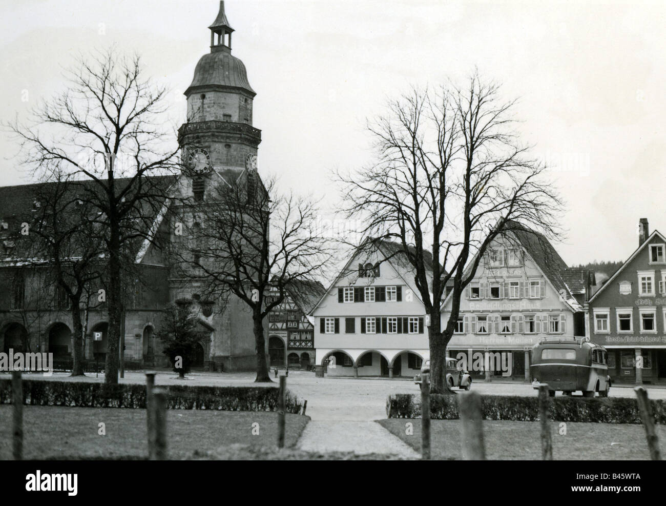 Geographie/Reise, Deutschland, Baden-Württemberg, Freudenstadt, Stadtansicht/Stadtbild, Marktplatz mit Stadtkirche, ca. 1950, Stockfoto
