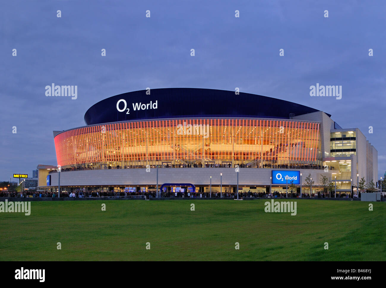 Berlin. O2-World. O₂-Arena in Berlin-Friedrichshain. Stockfoto