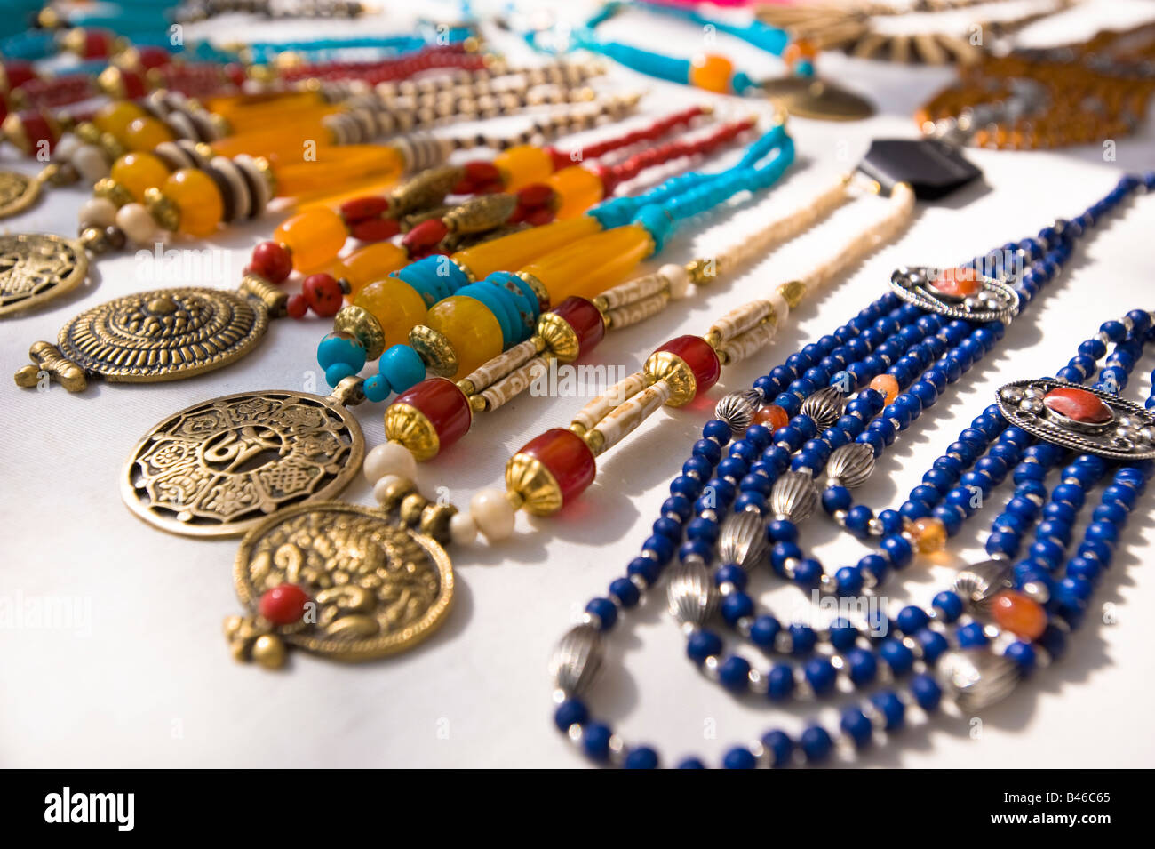 Schmuck Stall Acton Markt W3 London Vereinigtes Königreich Stockfoto