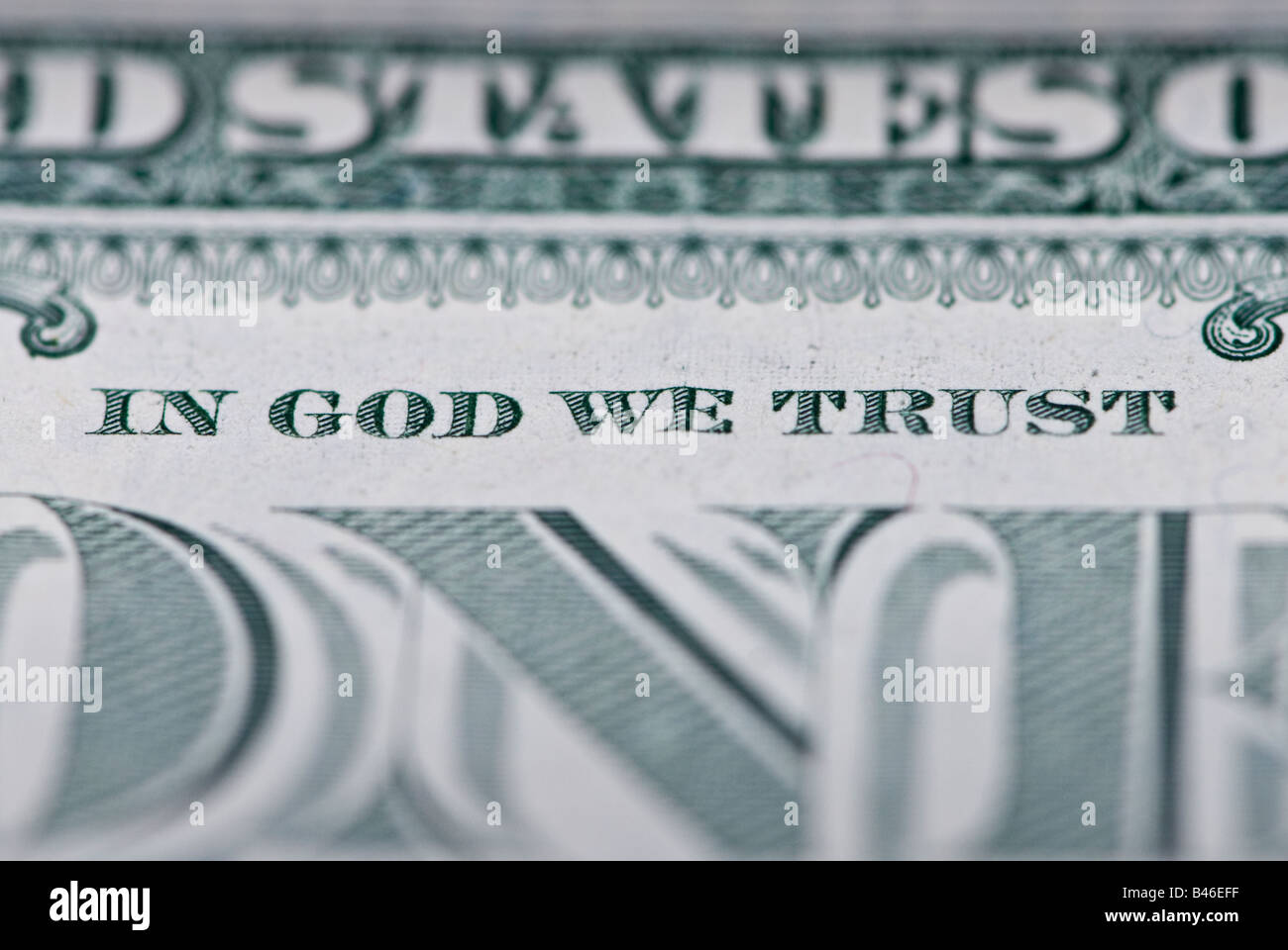 "In God We Trust" auf einer Dollarnote. Stockfoto