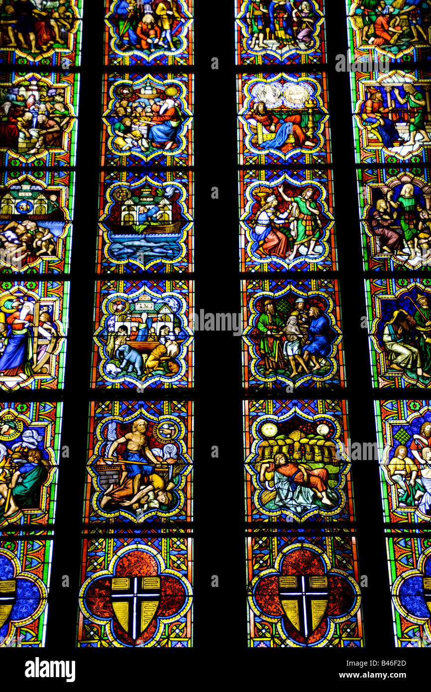 Kölner Dom-Glasmalerei-Fenster Stockfoto