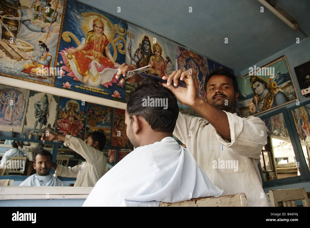Haarschnitt Friseur in Kathmandu-Nepal Stockfoto