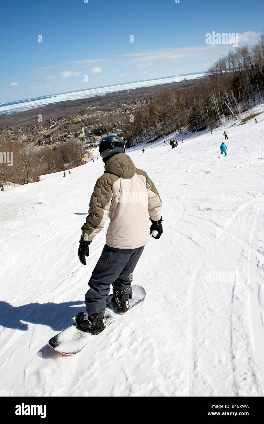 Junge, Snowboarden, Blue Mountain, Collingwood, Ontario, Kanada Stockfoto