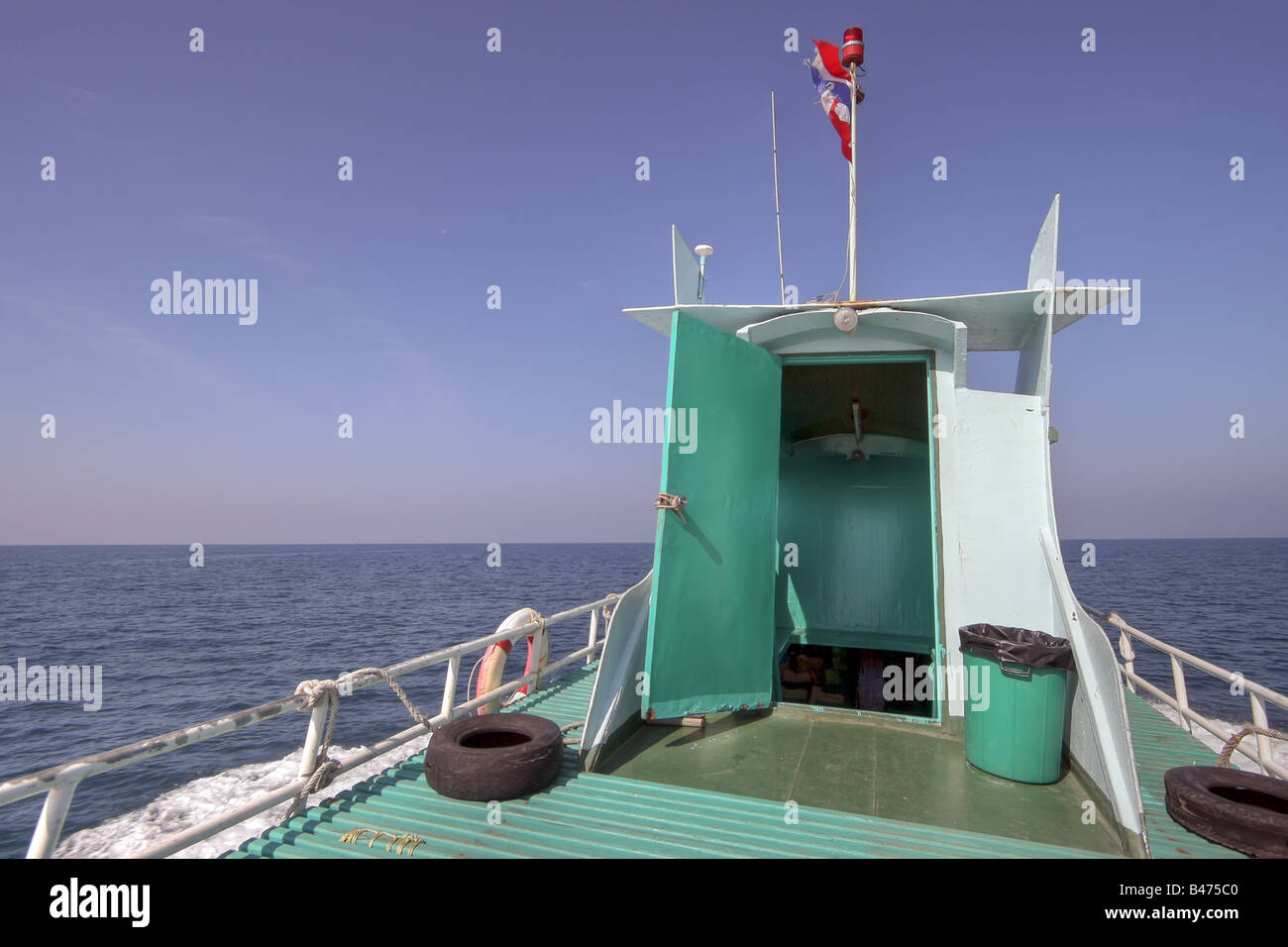 In ein Tourismus Boot gehen, ko Surin Island Thailand Andamanensee Stockfoto