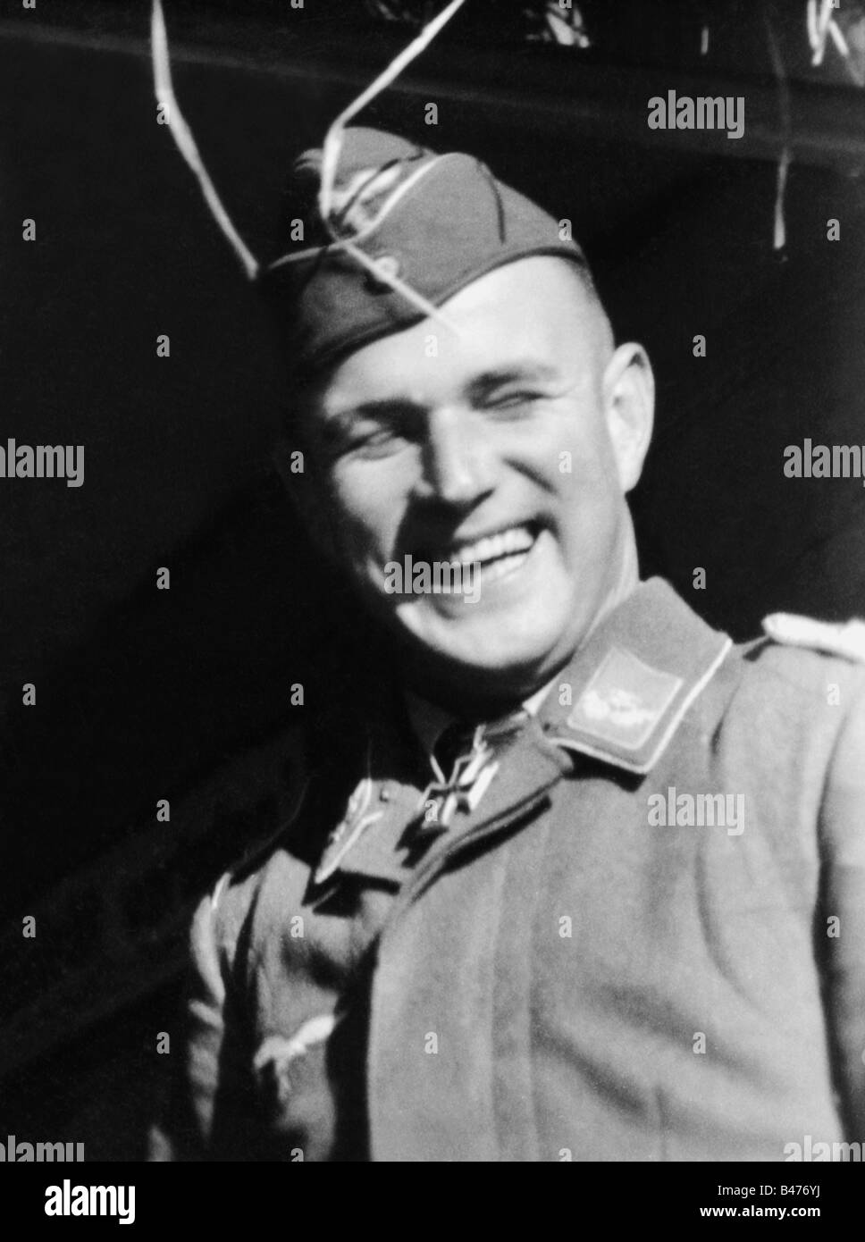 Ereignisse, Zweiter Weltkrieg/Zweiter Weltkrieg, Luftkrieg, Personen, Träger des Ritterkreuzes, Luftwaffe, Oberleutnant (erster Leutnant) in einem schweren Jagdflügel, Ostfront, Oktober 1941, Stockfoto