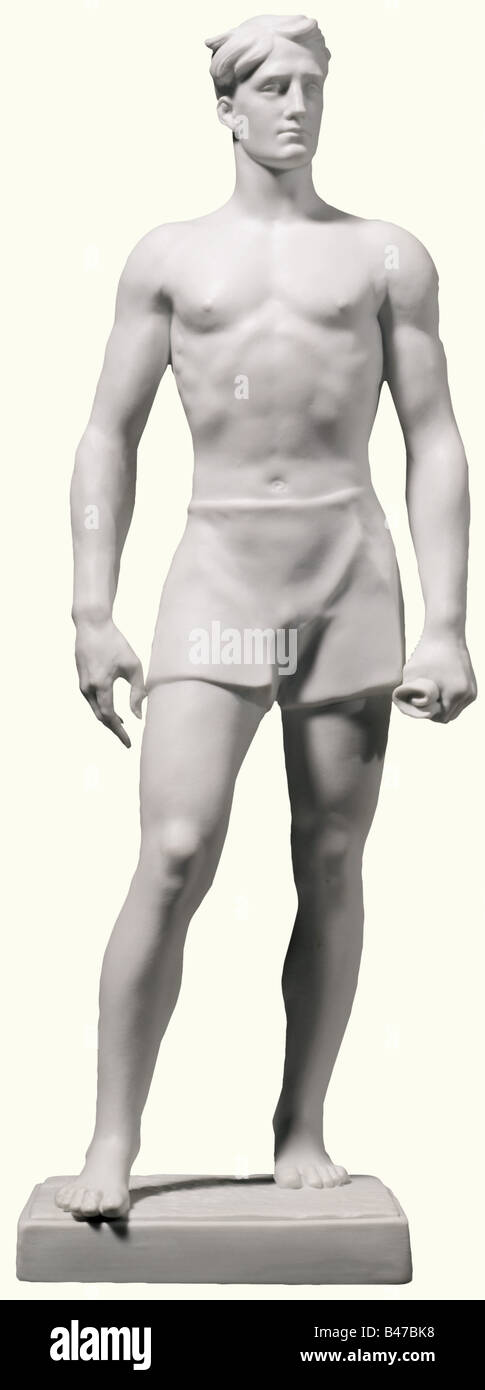 Der Sieger, Allacher Porzellan, Stellt weiße, unglasierte Porzellanfigur her. Auf dem Sockel steht die eingelassene Künstlersignatur 'F. Nagy", "S Allach" in einem Achteck und der Seriennummer "109". Höhe 37,5 cm. Expressiv modellierte Figur, die auf einem ganzseitigen Foto in der Zeitschrift 'SS Leidiebstahl', Band 7, Ausgabe 2a abgebildet ist. Vgl. Hermann Historica, 26. Auktion, 8./9. Mai 1992, Los 5709. Extrem selten. Historisch, historisch, Menschen, 1930er, 1930er, 1930er, 20. Jahrhundert, Objekt, Objekte, Stills, Clipping, Ausschnitte, Ausschnitte, Ausschnitte, Ausschnitte, Mann, Männer, männlich, Stockfoto