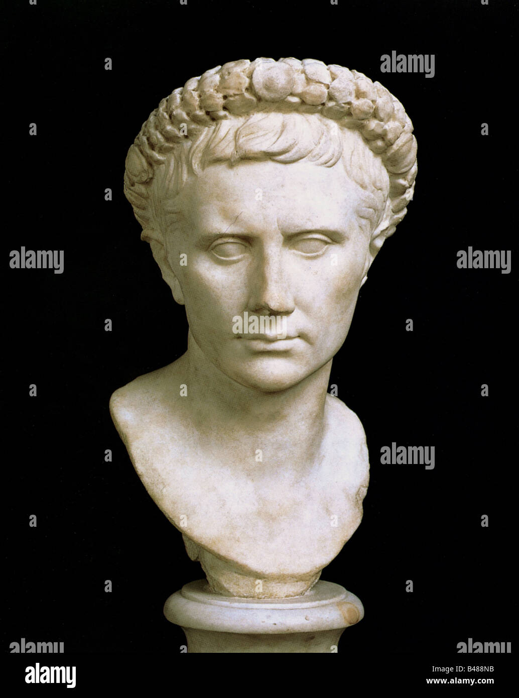 Augustus (Imperator Caesar Augustus), 23.9.63 v. Chr. - 19.8.14 n. Chr., römischer Kaiser 13.1.27 v. Chr. - 19.8.14 n. Chr., Porträt mit Krone, Büste, Marmor, 42 cm, Museo Capitolino, Rom, Stockfoto