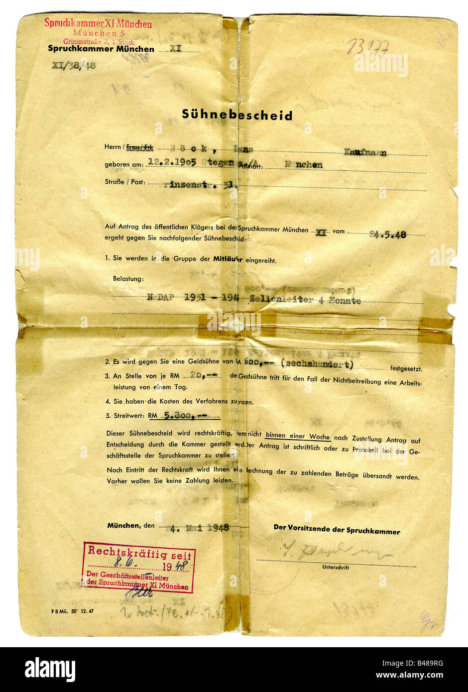 Nachkriegsphase, Entnazifizierung, Benachrichtigung des 9. Gerichts Münchens für Hans Böck, 24.5.1948, Stockfoto