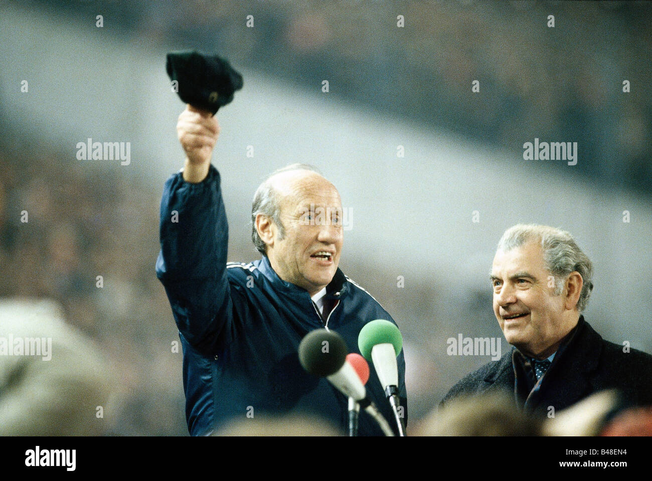 Abschied vom sporthistorisch strapaziert Fußball, Fußball, internationales Spiel Deutschland gegen Ungarn in Frankfurt (0:0), Deutschland, 15.11.1978, Stockfoto