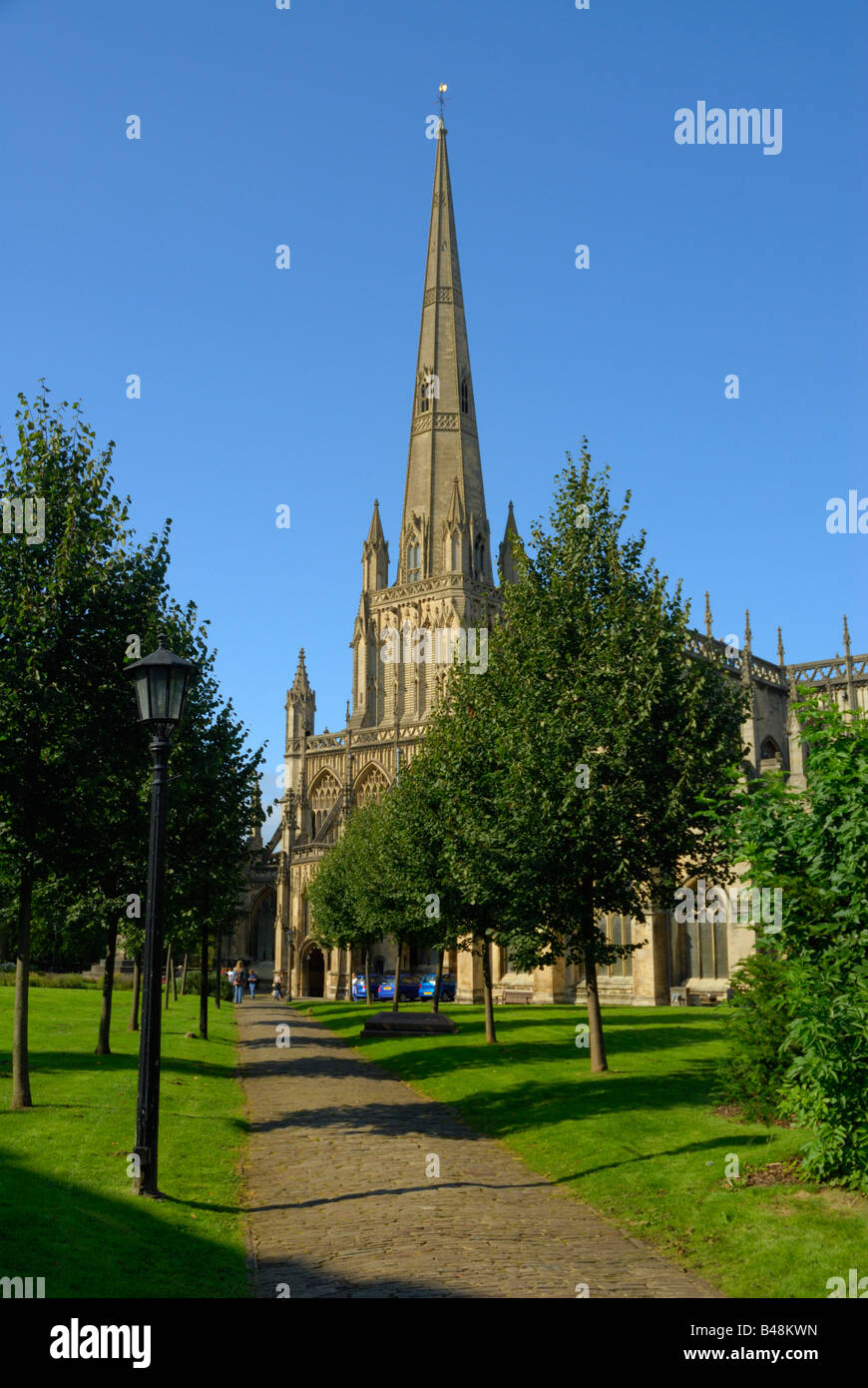 Kirche St Mary Redcliffe in Bristol an einem schönen Spätsommertag Stockfoto