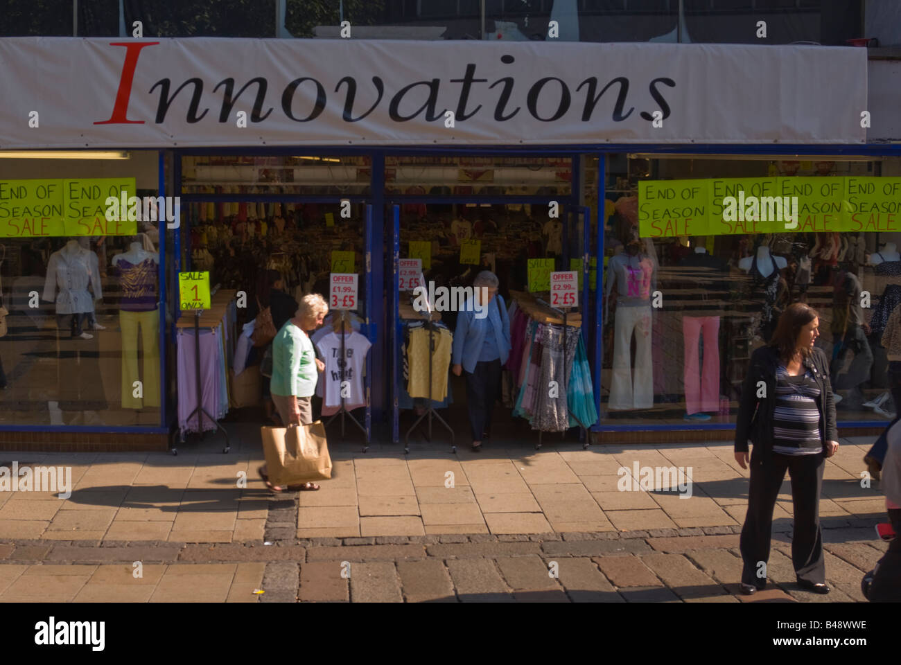 Innovationen in Norwich, Norfolk, Großbritannien (Ende der Saison Verkauf) Stockfoto