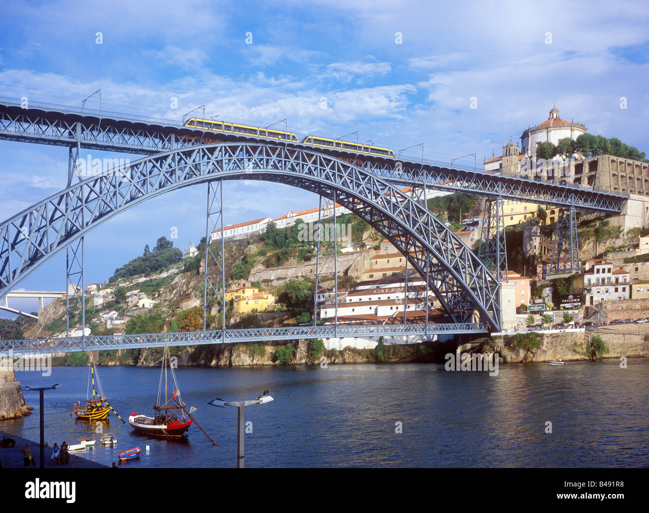 Brücke Dom Luis ich nach Vila Nova De Gaia in Porto, Portugal Stockfoto