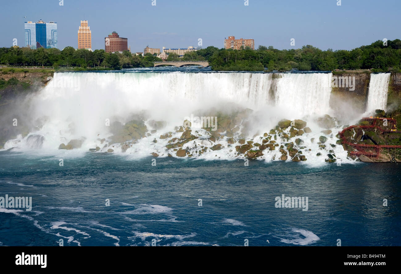 Aussicht auf amerikanischen Wasserfälle vom Skylon Tower, Niagara Falls, Kanada. Stockfoto