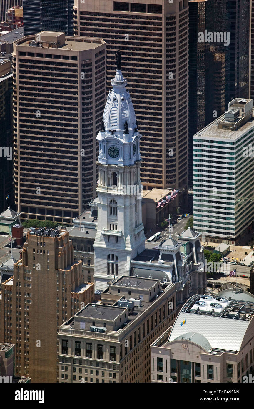 Luftaufnahmen über der Innenstadt Rathaus von Philadelphia Pennsylvania PA Stockfoto