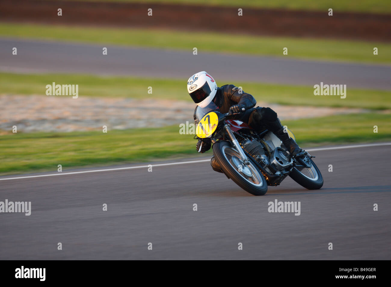 Mick Grant Reiten ein unvergleichliches G80 an der Goodwood Revival 2008 Stockfoto