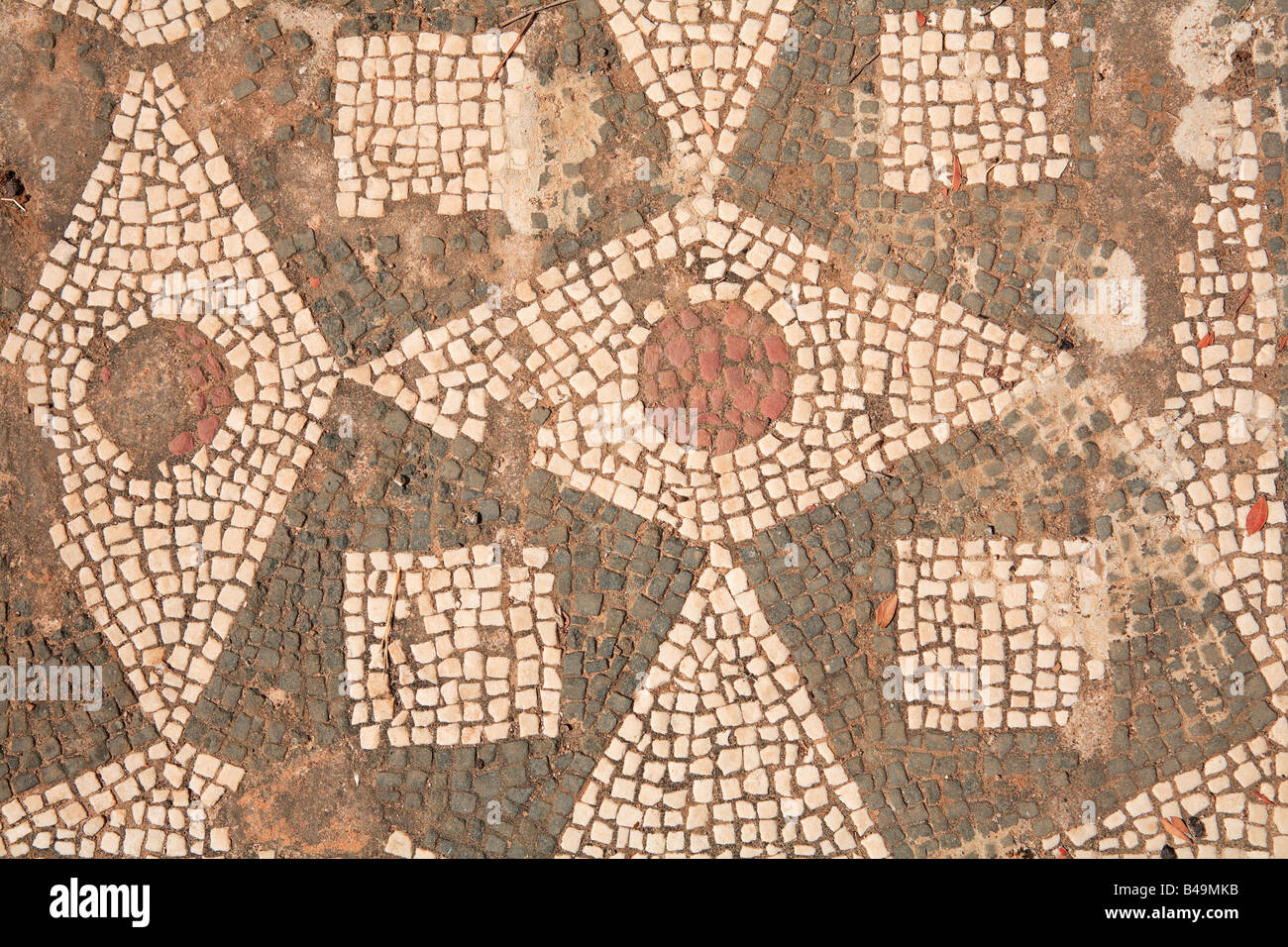 Teil eines römischen Ära Mosaiks in den Aesclepieion Tempelbau in Lissos in Südkreta Stockfoto