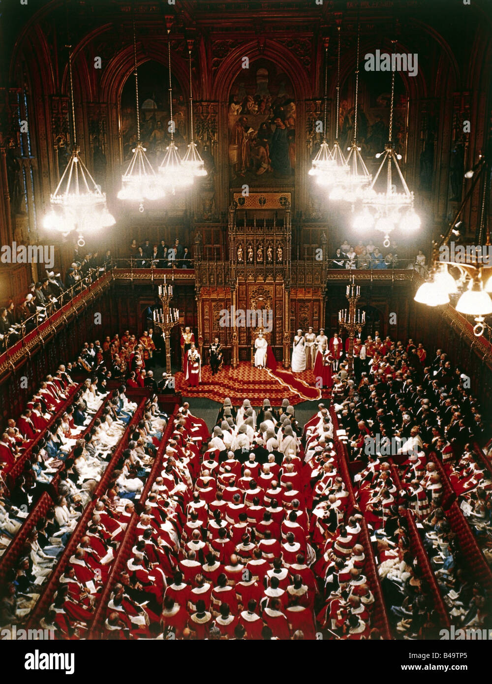 Geografie/Reisen, Großbritannien, Politik, Parlament, Eröffnung durch Königin Elisabeth II. 28.10.1958, Stockfoto