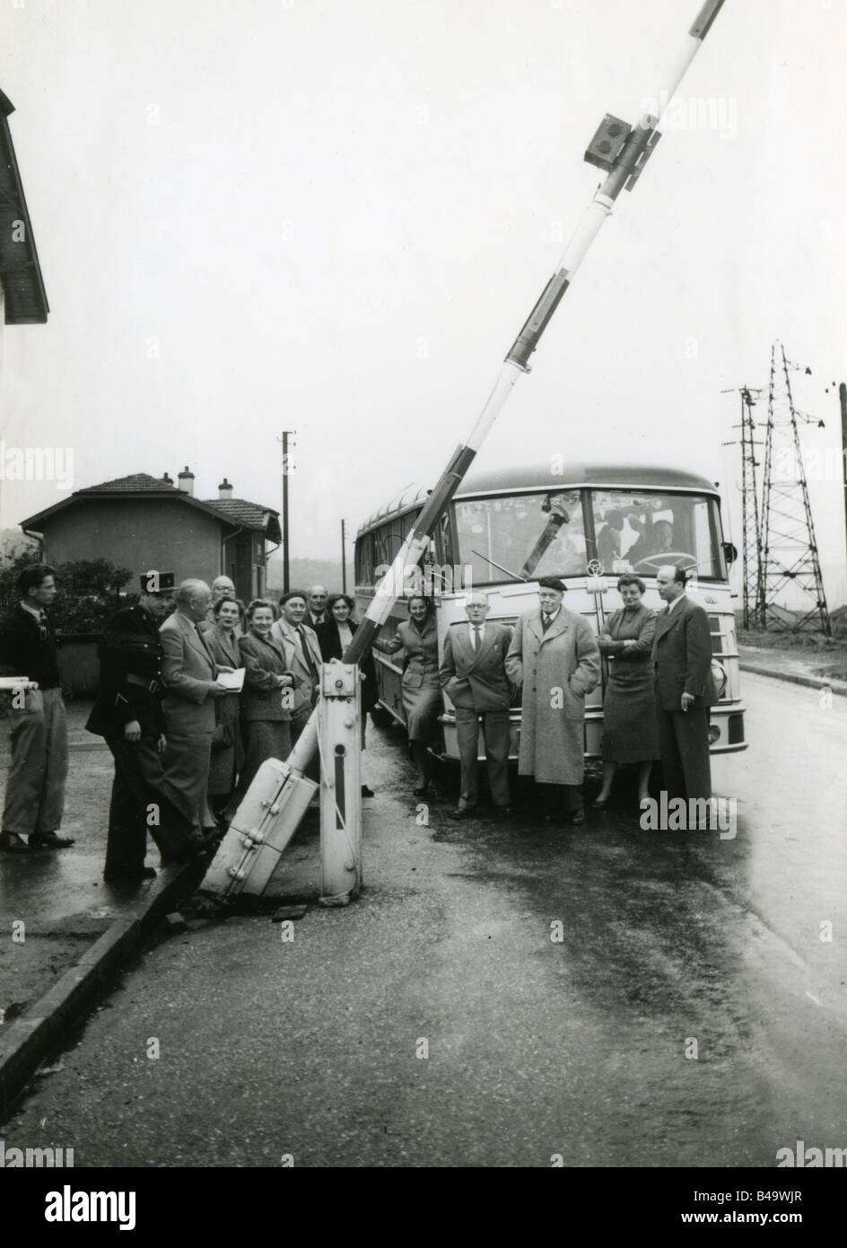 Tourismus, Busreisen, Party, Französisch - Deutsche Grenze, 1954, Stockfoto