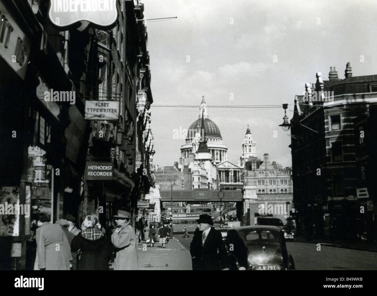 Geographie/Reise, Großbritannien, London, Stadtansicht/Stadtbild, mit der Kathedrale von Saint Paul, 1956, Stockfoto