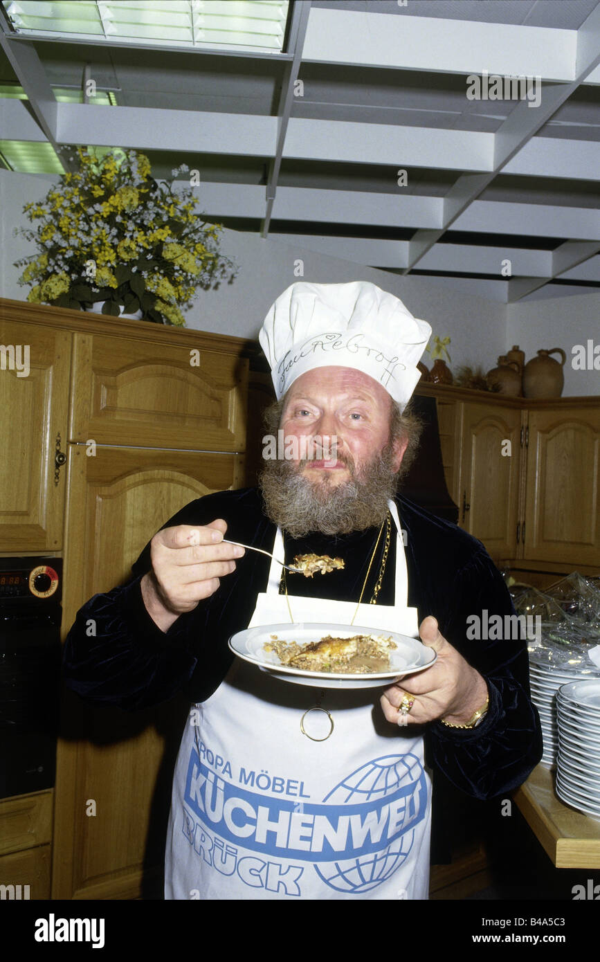 Rebroff, Ivan, 31.7.1931 - 27.2.2008, deutsche Sängerin, halbe Länge, bei Eröffnung von Küchenstudio, Einkaufszentrum Hertie, München, Deutschland, 18.2.1987, Stockfoto